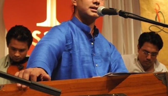 paleti-with-aavaas-may-2011